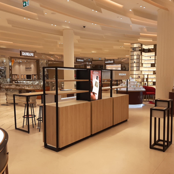 Luxury Retail